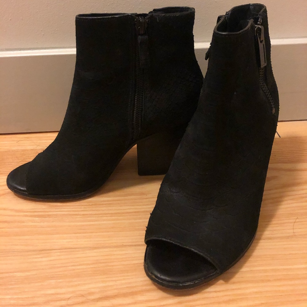 Cole Haan Nubuck Snake Embossed "Lundy" Peep Toe